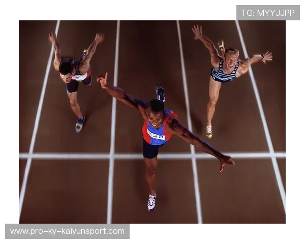 200蝶终点冲刺动作节奏解析