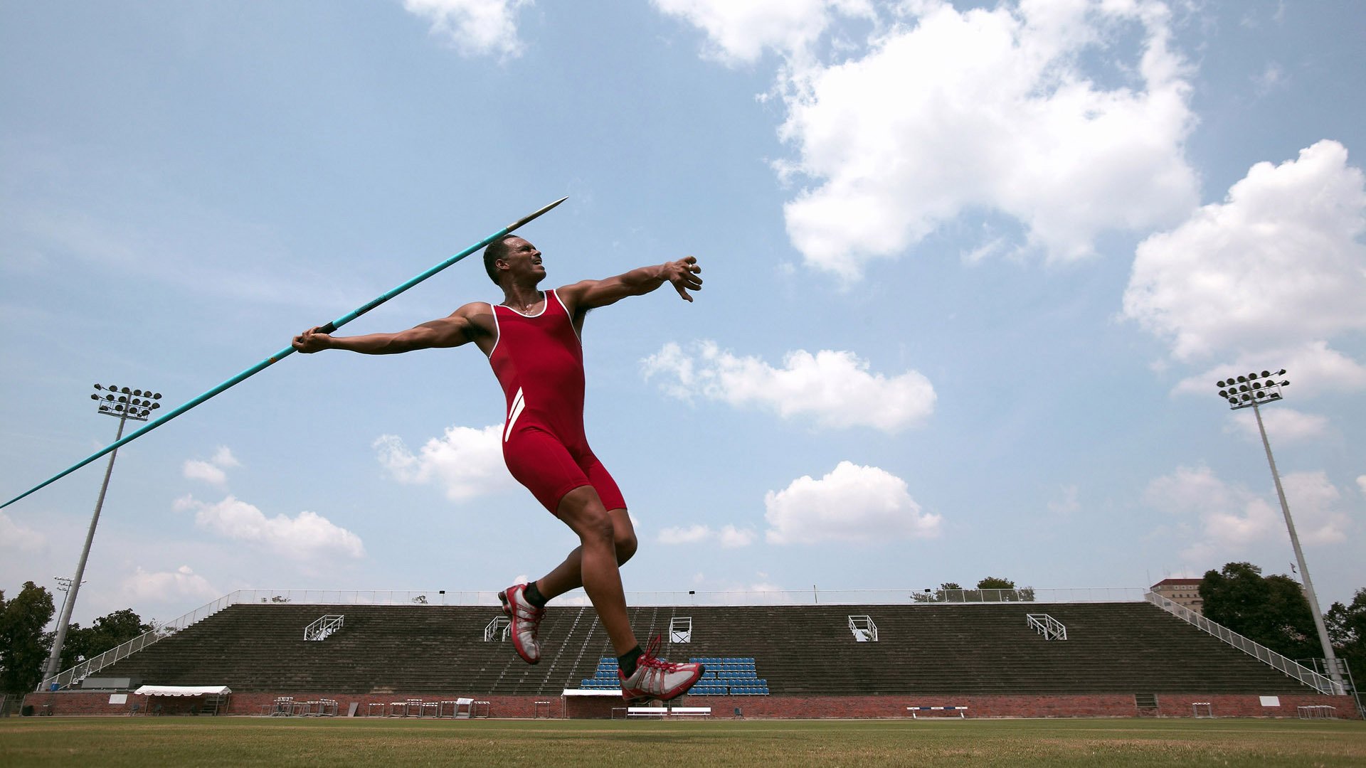 C罗专访引爆网络：摩根短短6小时内获得100万点击量的秘密，c罗魔术